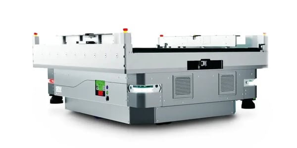 logistics-assistant-for-clean-and-hygiene-room-920x460